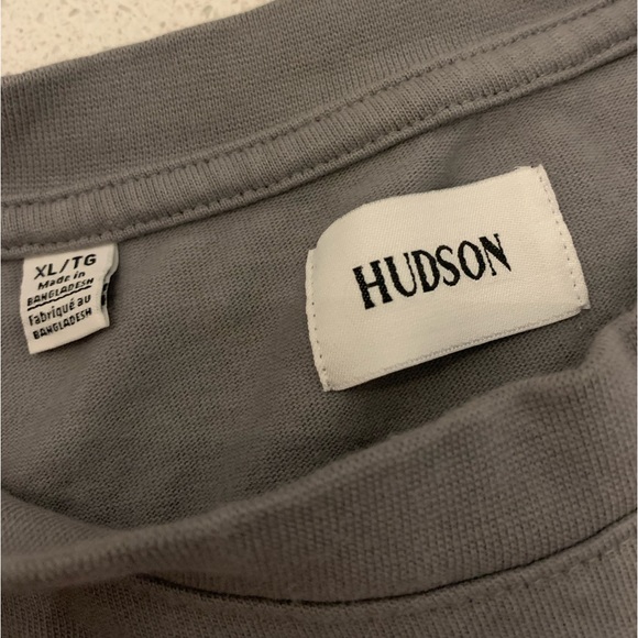 Over sized fit tee shirt perfect for a gym pump cover ( Hudson ) - Picture 2 of 2